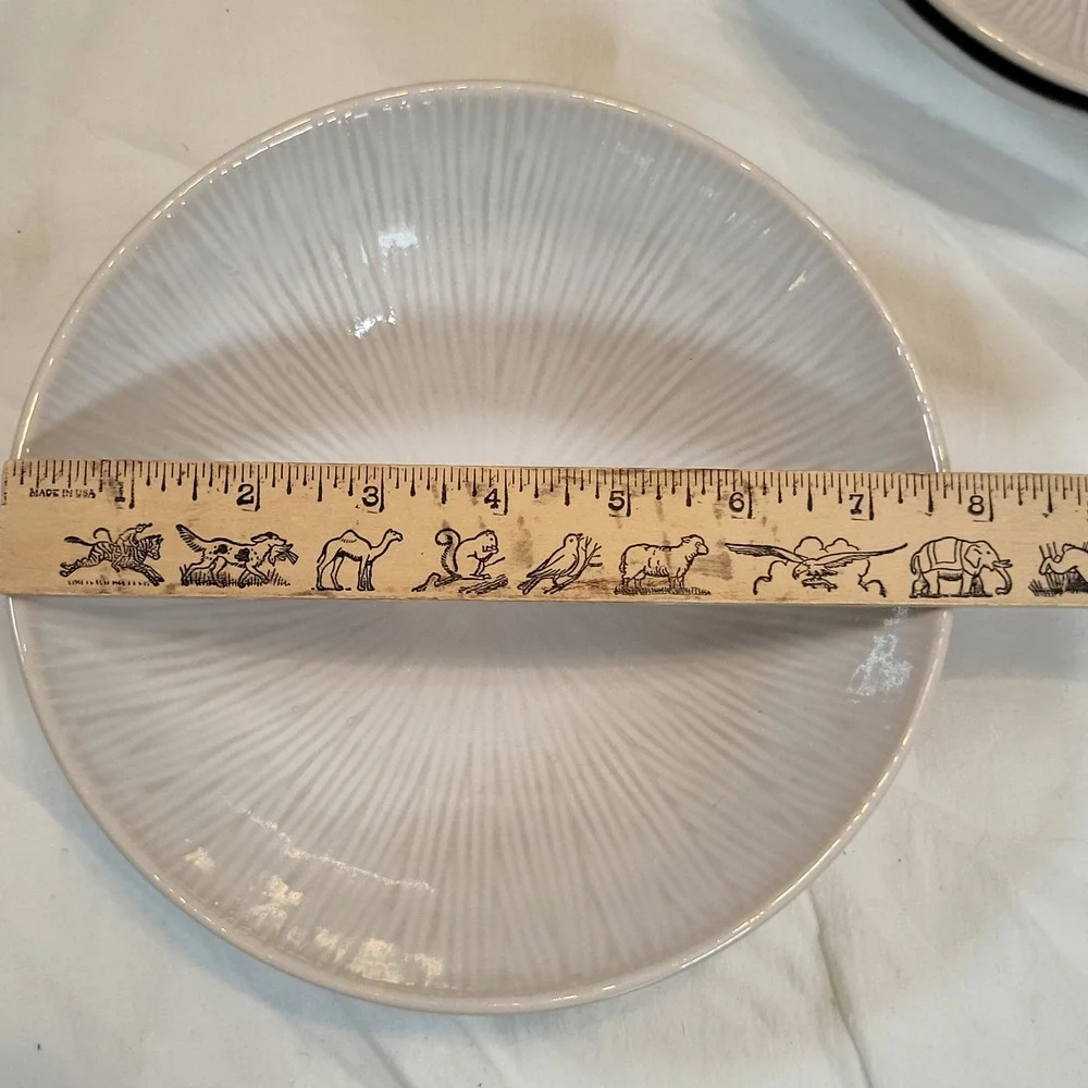 Pier 1 Shanghai White Soup Cereal Bowls Set of 4 Stoneware 8